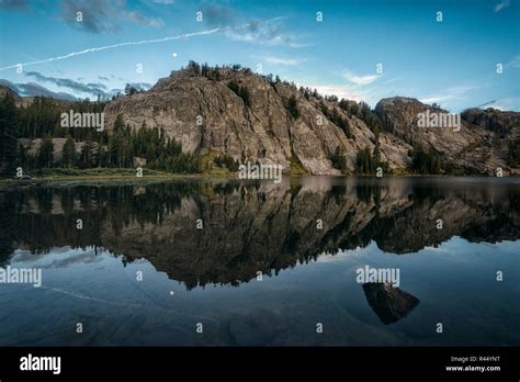 Landscape in the Sierra Nevada Mountains Stock Photo - Alamy