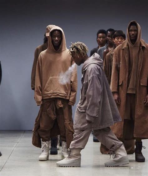 Ian Connor at Yeezy Season 2 NYFW | Yeezy fashion, Street wear urban ...