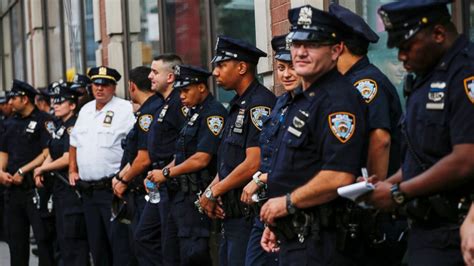 NYPD commissioner: Officers won't help with deportations - 6abc ...