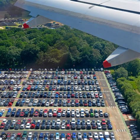 Why Choosing Off-Site Montreal Airport Parking is a Smart Option for ...