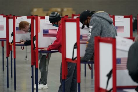 Long Lines Outside Polling Stations as Record Americans Head to Vote in ...