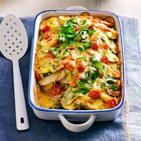 Our best ever cheesy green vegetable bake | Recipe | Vegetable bake ...