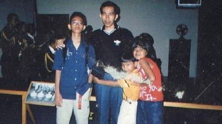 9 Foto Jadul Keluarga Joko Widodo, Harmonis sejak Dulu!