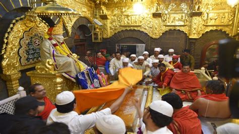 Your guide to Shirdi: Darshan timings, flights, food and everything ...