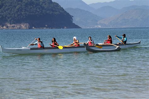 Types Of Outrigger Canoes: Single And Double Outrigger Canoes – Rapids ...