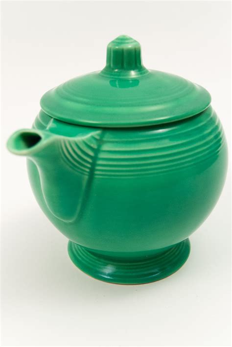 Vintage Fiestaware Pottery: Green Fiesta Medium Sized Teapot