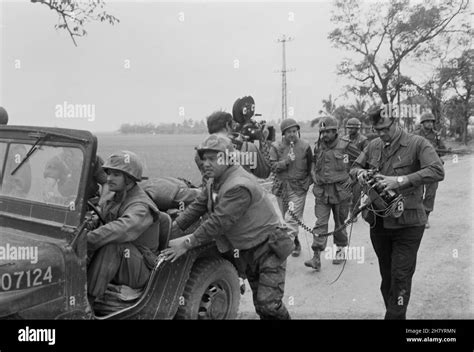 Walter cronkite vietnam war hi-res stock photography and images - Alamy