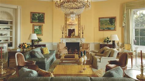 Peek Inside the Obama Family’s White House | Architectural Digest