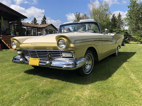 1957 FORD SKYLINER available for Auction | AutoHunter.com | 27323541