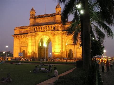 15 Unforgettable Things To Do in Mumbai, India | TouristSecrets