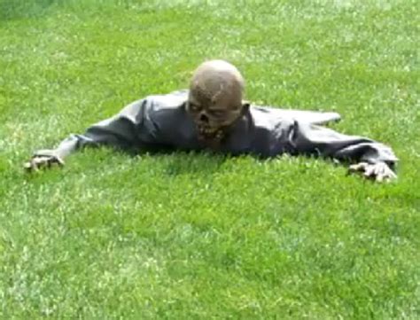 Remote Controlled Homemade Crawling Zombie | GadgetKing.com