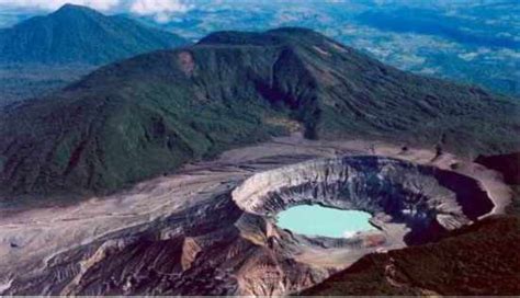 5 Must-Visit Costa Rica Volcanoes | Costa Rica Experts