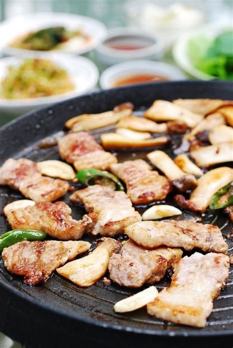 Samgyupsal Gui (Grilled Pork Belly) - Korean Bapsang