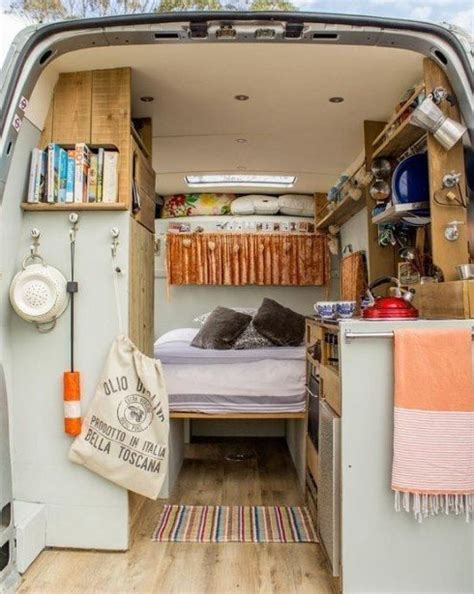 Small but Perfect: Small Camper Van Interior Ideas