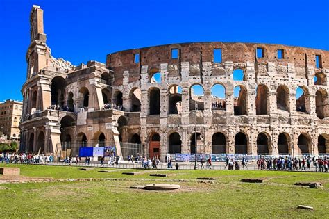 40 Best Photos of Rome: Colosseum, Pantheon, Roman Forum, and More ...