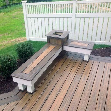 Comfortable Deck Bench Designs for Relaxing Outdoors