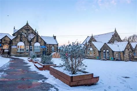 Colne primary school where 'Bank of Dave' helped to feed vulnerable ...