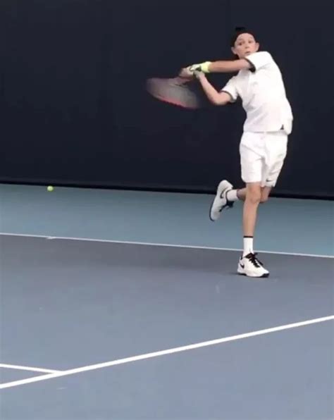 Romeo Beckham shows off brilliant tennis technique as David's son ...