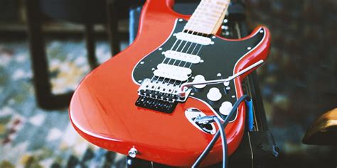 Best Electric Guitars For Grunge [Hard Rock Sound]