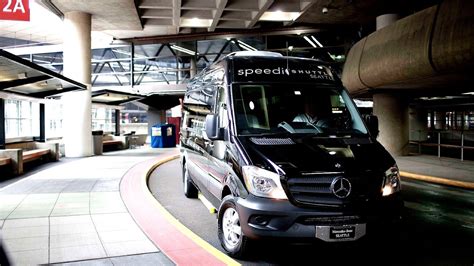 Hotels At Seattle Airport With Shuttle Service - Trip to Airport