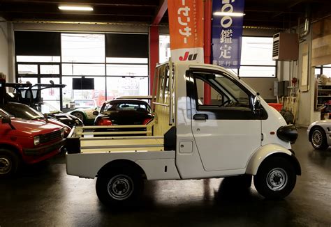 1996 Daihatsu Midget II - white | AdamsGarage - SODO-MOTO