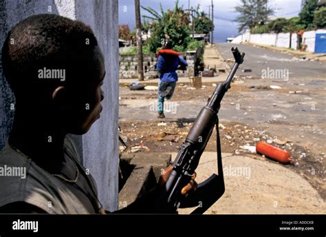 Liberia civil war hi-res stock photography and images - Alamy