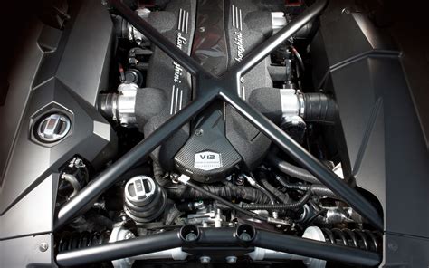 2012 Lamborghini Aventador Lp 700 4 V12 Engine Photo 22