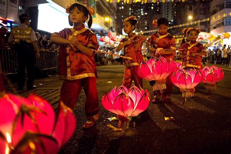 Celebrate the Harvest Moon with the Mid-autumn festival