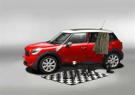 MINI Releases First Countryman Accessories - MotoringFile