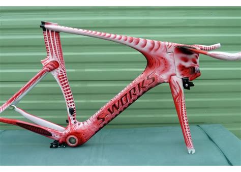 Custom Bike Frame Painting - Arsma