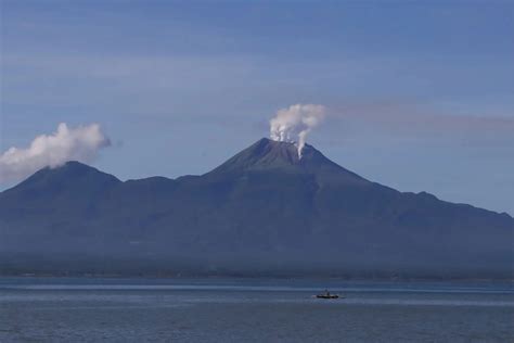 Another phreatic eruption recorded on Mount Bulusan - Journalnews