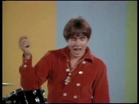 The Monkees - Daydream Believer (Official Music Video) Chords - Chordify