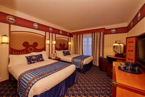 Chambre Newport Bay Club Disneyland Paris | Hotel disneyland paris ...