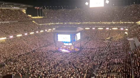 George Strait Sets Record with Largest-Ever Concert in American History ...