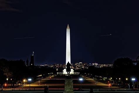 Washington Monument at night Photograph by Doolittle Photography and ...