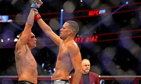 Nate Diaz def. Tony Ferguson at UFC 279: Best photos