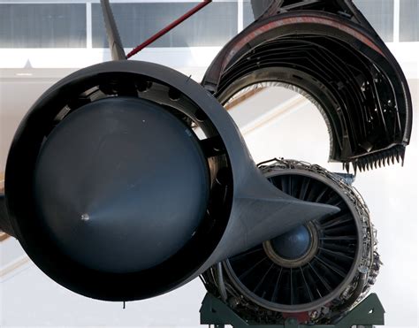 Lockheed SR-71 Blackbird Engine | This SR-71 was built in 19… | Flickr