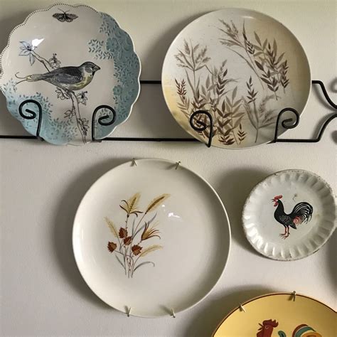 These beautiful vintage melamine plates with a wheat pattern are almost ...