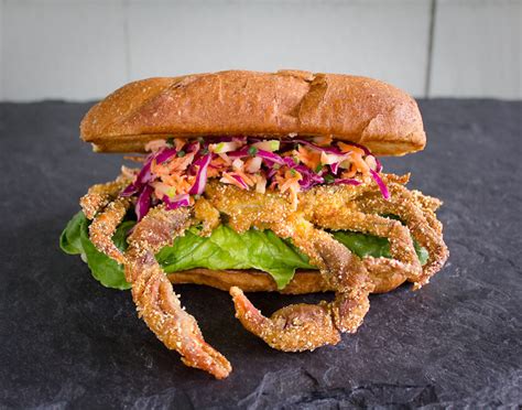 Pan-fried Soft Shell Crab Sandwich [720x566] : r/FoodPorn