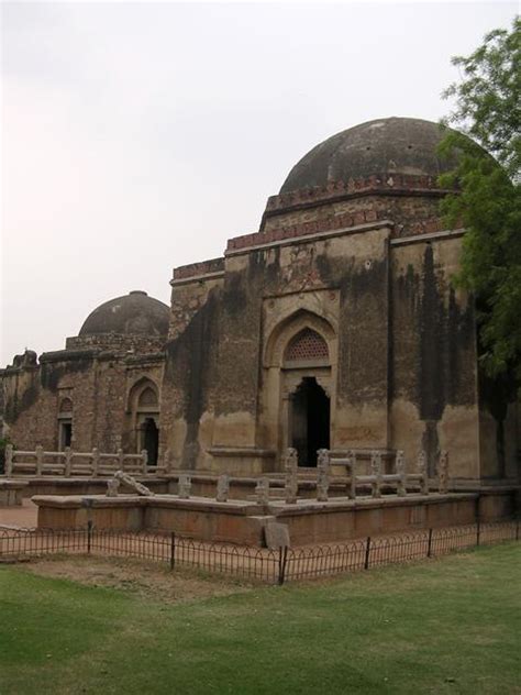 Dünya'nın Bütün Camileri: Firuz Shah Tughlaq Tomb, Delhi, India