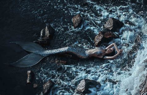 Mermaid Myths from Around the World - AquaViews