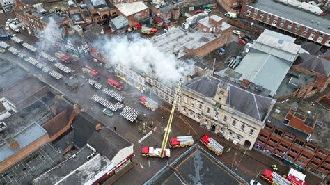 Loughborough Town Hall set to reopen after HSBC fire - BBC News