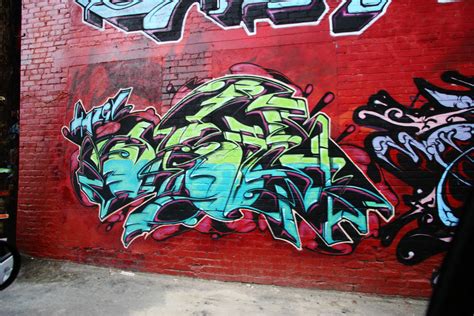 Pictures of Graffiti Art 2011 | art gallery with graffiti letters