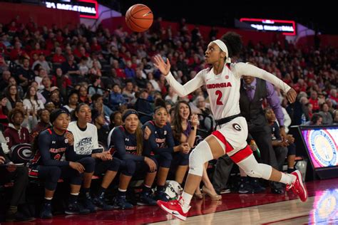 Georgia women's basketball picks up speed ahead of Georgia Tech matchup ...