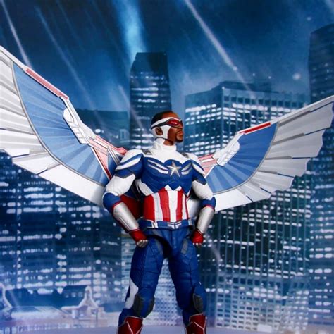 Marvel Select Captain America Falcon Sam Wilson Exclusive Figure Up for ...