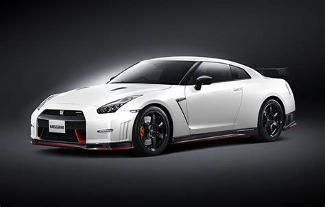 Nissan GT-R Nismo R35 Technische Daten, 0-100, Beschleunigungszeiten ...