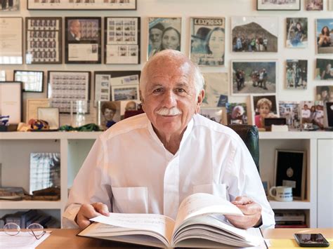 5 Minutes With...Moshe Safdie, The Architect Of Singapore's Marina Bay ...