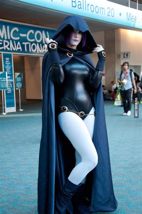 Raven cosplay - 9GAG