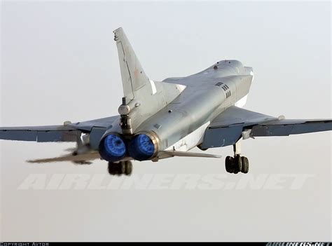 Tupolev Tu-22M Backfire by jamestayloranime on DeviantArt