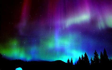 Aurora Borealis, The Wonderful Light in The North Pole's Sky ...